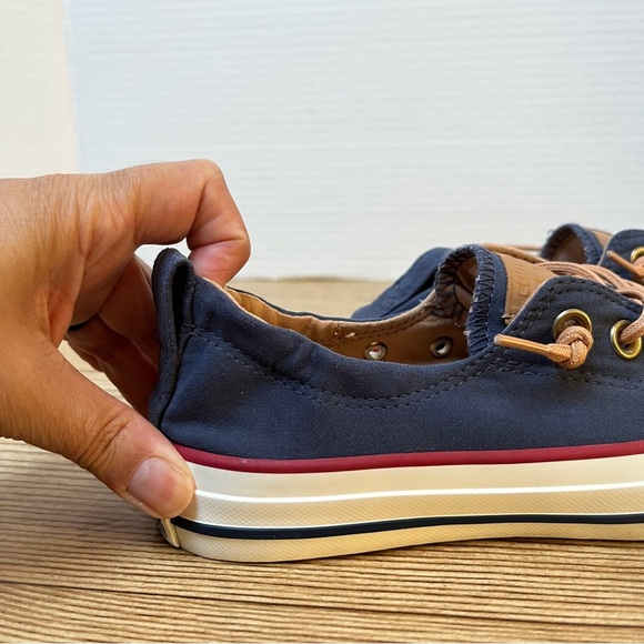 Converse Chuck Taylor Shoreline Navy/Biscuit/Egret Size 5 - Picture 13 of 16